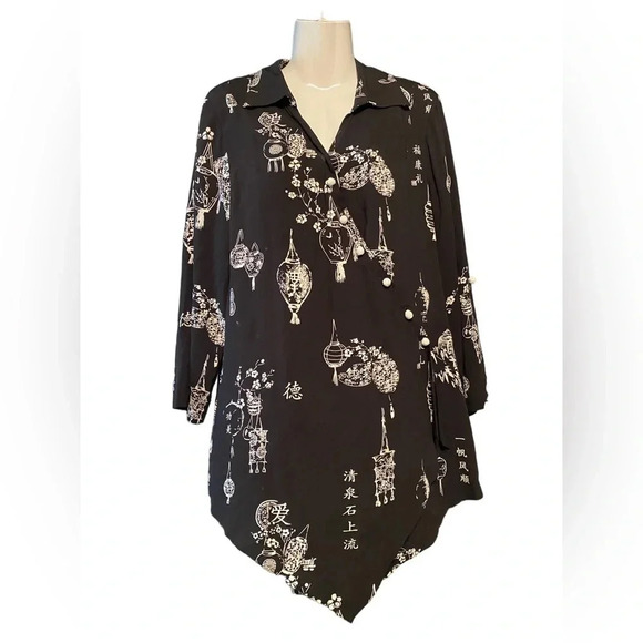Soft Surroundings Pagoda Chinese Lantern Pattern Tunic - Picture 1 of 10